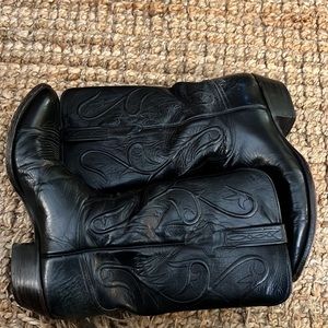 Size 12D men black leather boots